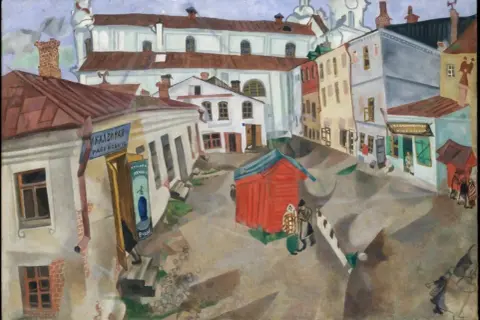 Oniryzm w sklepach cynamonowych. Kolorowa, surrealistyczna wizja uliczki z budynkami i ludźmi, gdzie każdy detal zdaje się tańczyć.