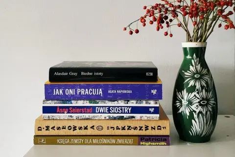 Żarty o książkach: Śmieszne anegdoty dla miłośników literatury