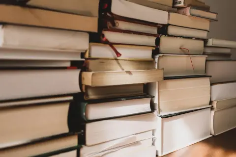 Czy tata czyta cytaty Tacyta? Wartość literatury klasycznej